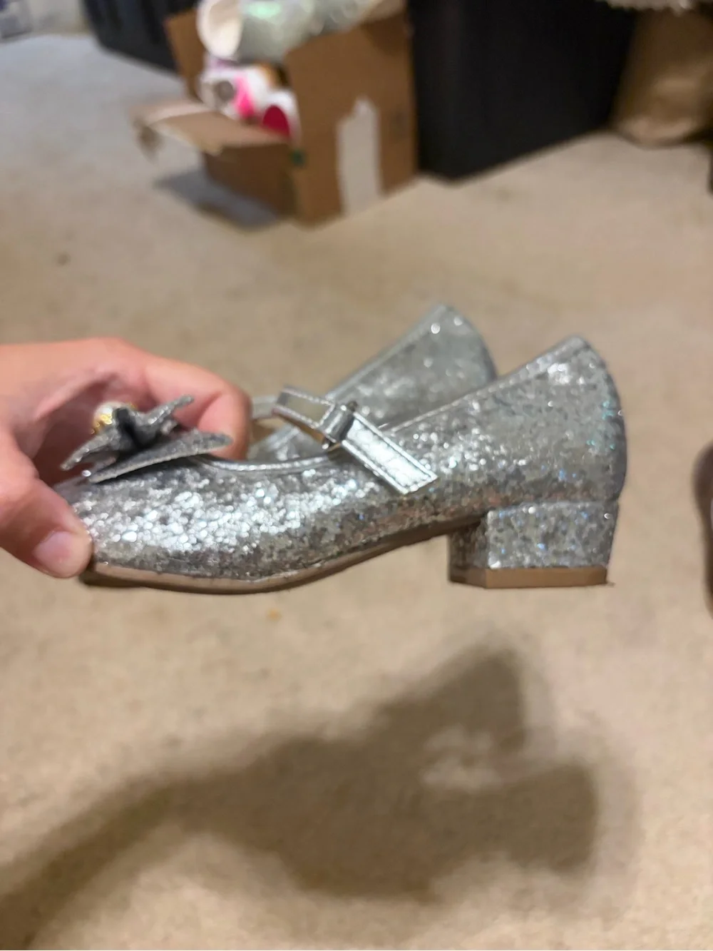 Dream Pairs Silver Glitter Mary Jane Shoes with Pearl Bow